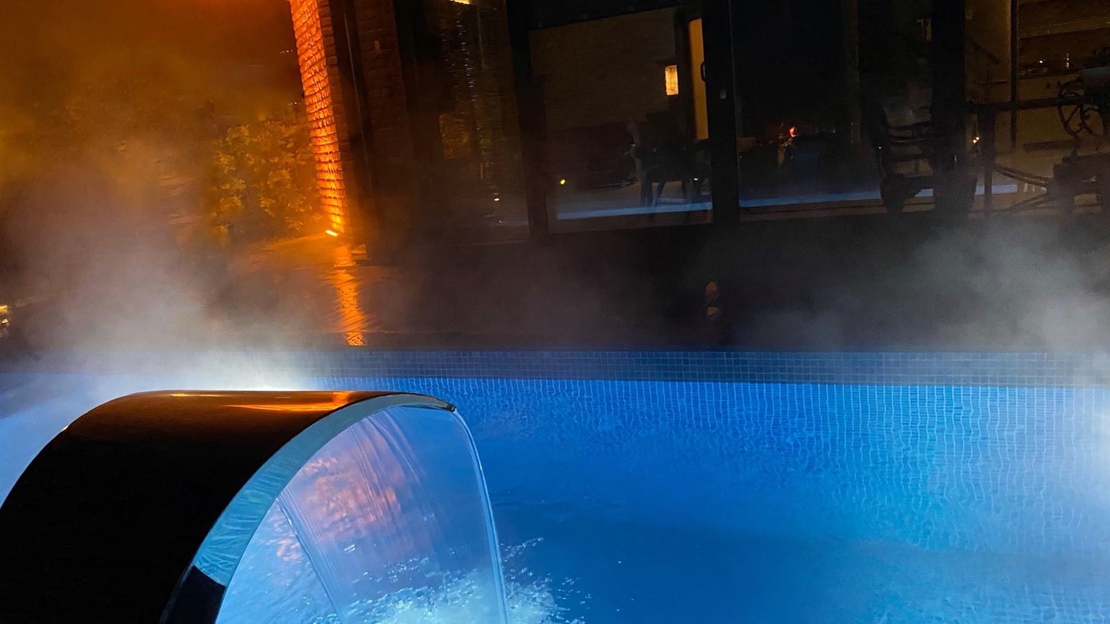 rooms-junior-luxury-pool-villa