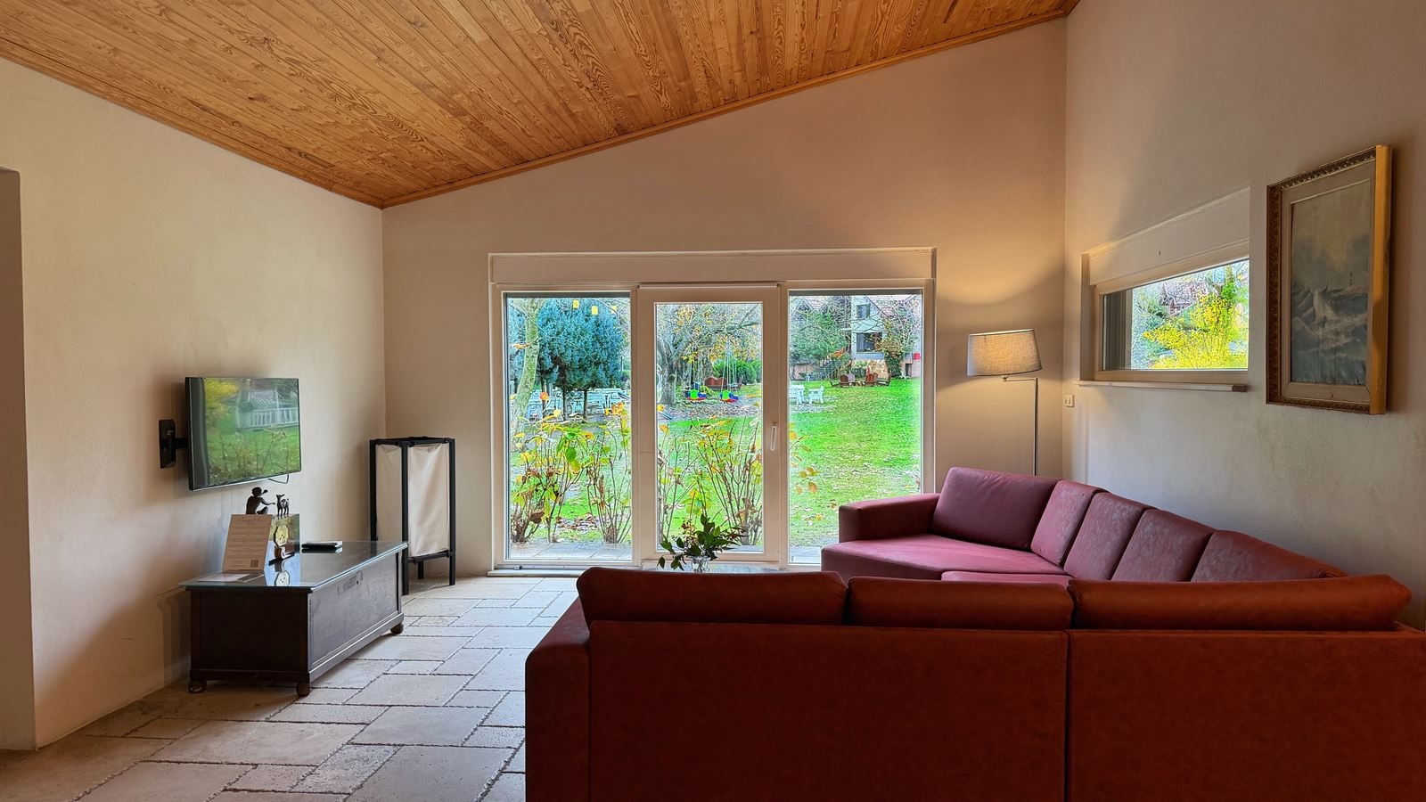 rooms-threebedroom-garden-villa