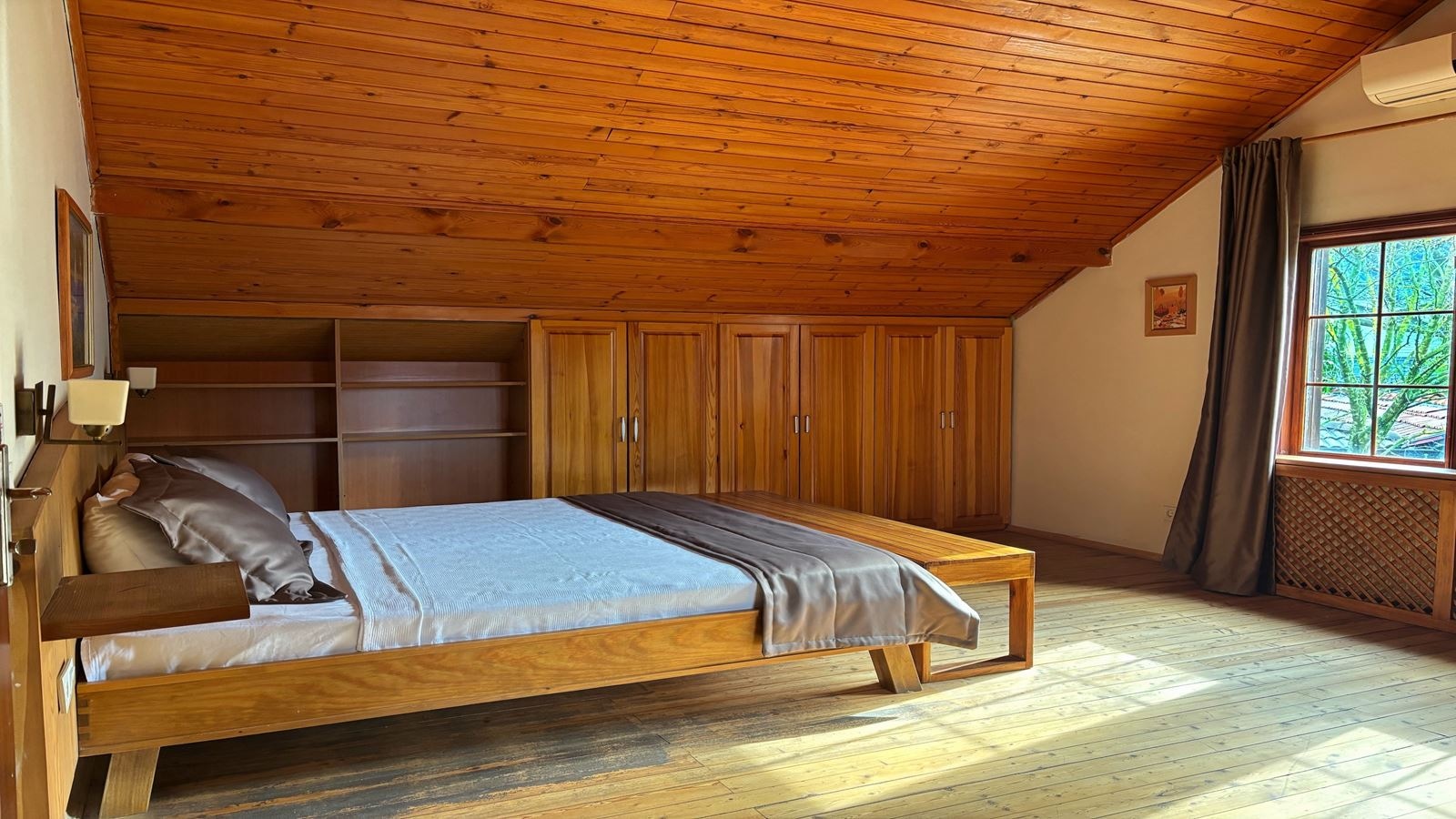 rooms-fourbedroom-country-villa