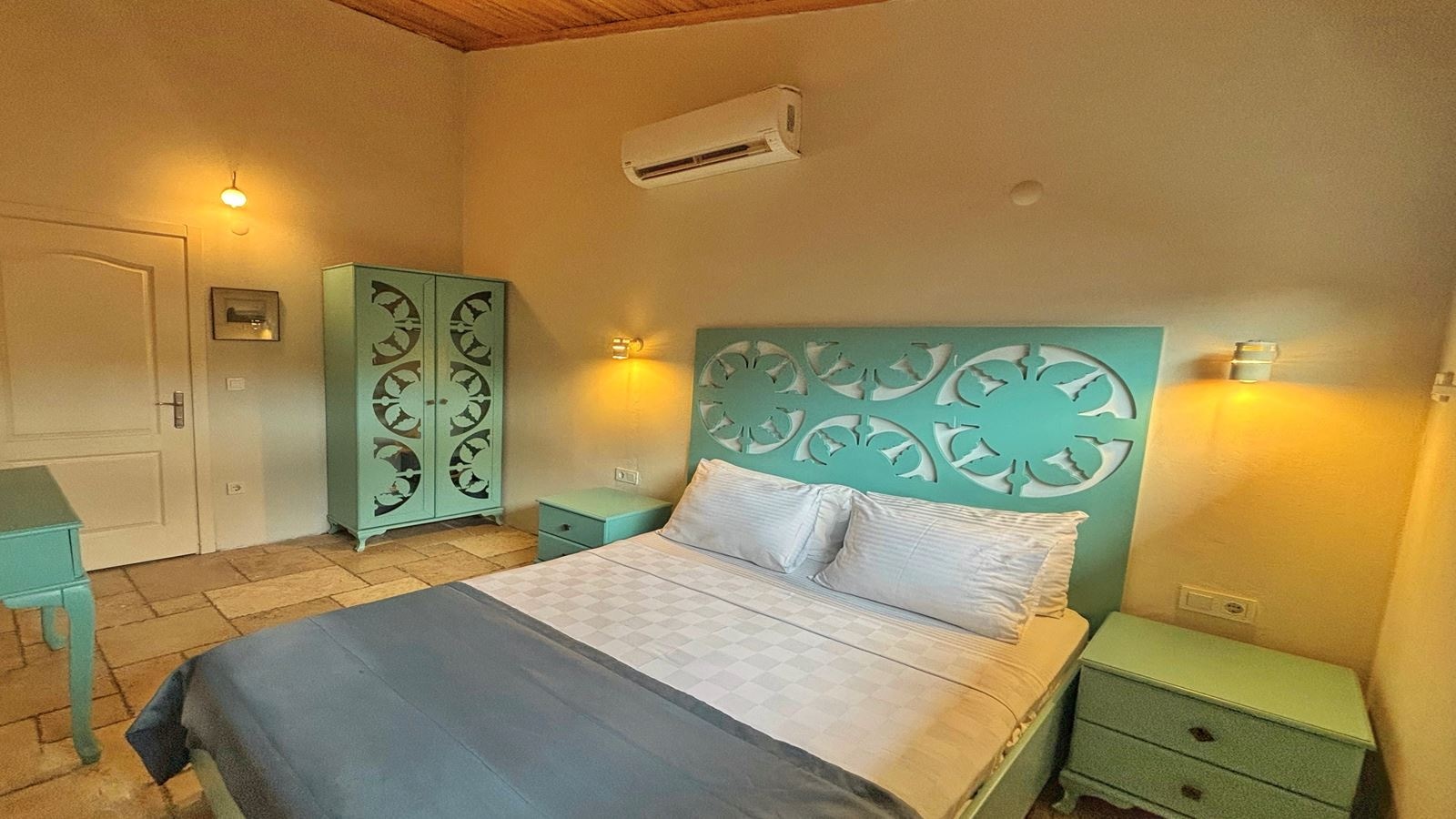 rooms-threebedroom-garden-villa