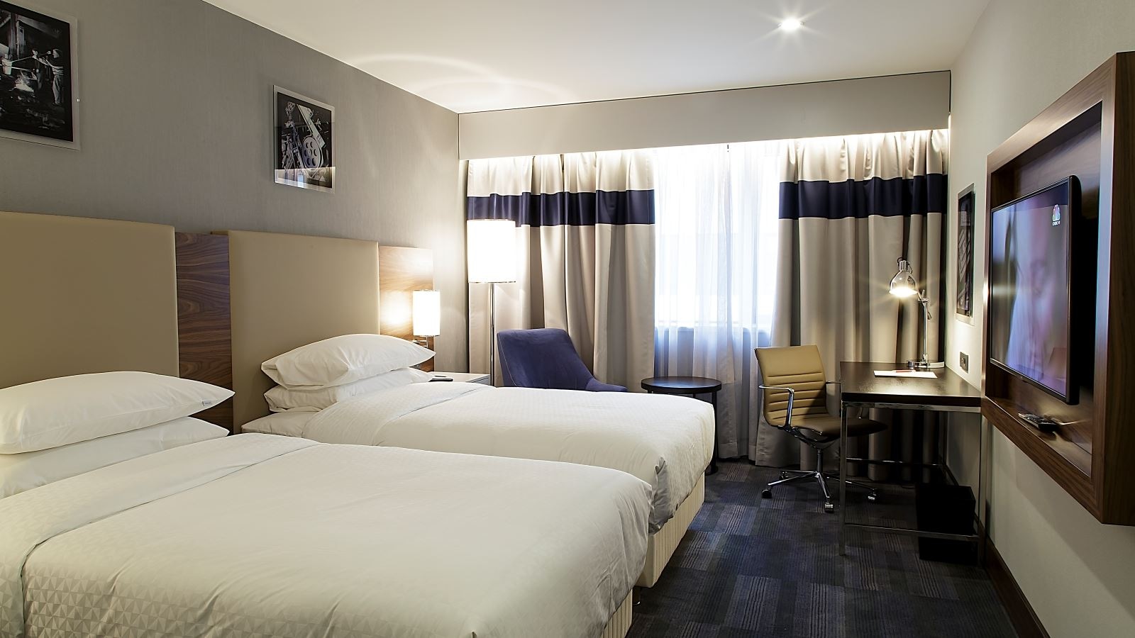 rooms-panoramic-selection-room