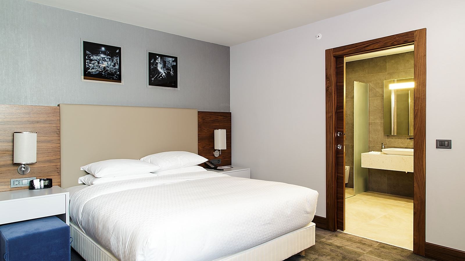 rooms-selection-king-suit