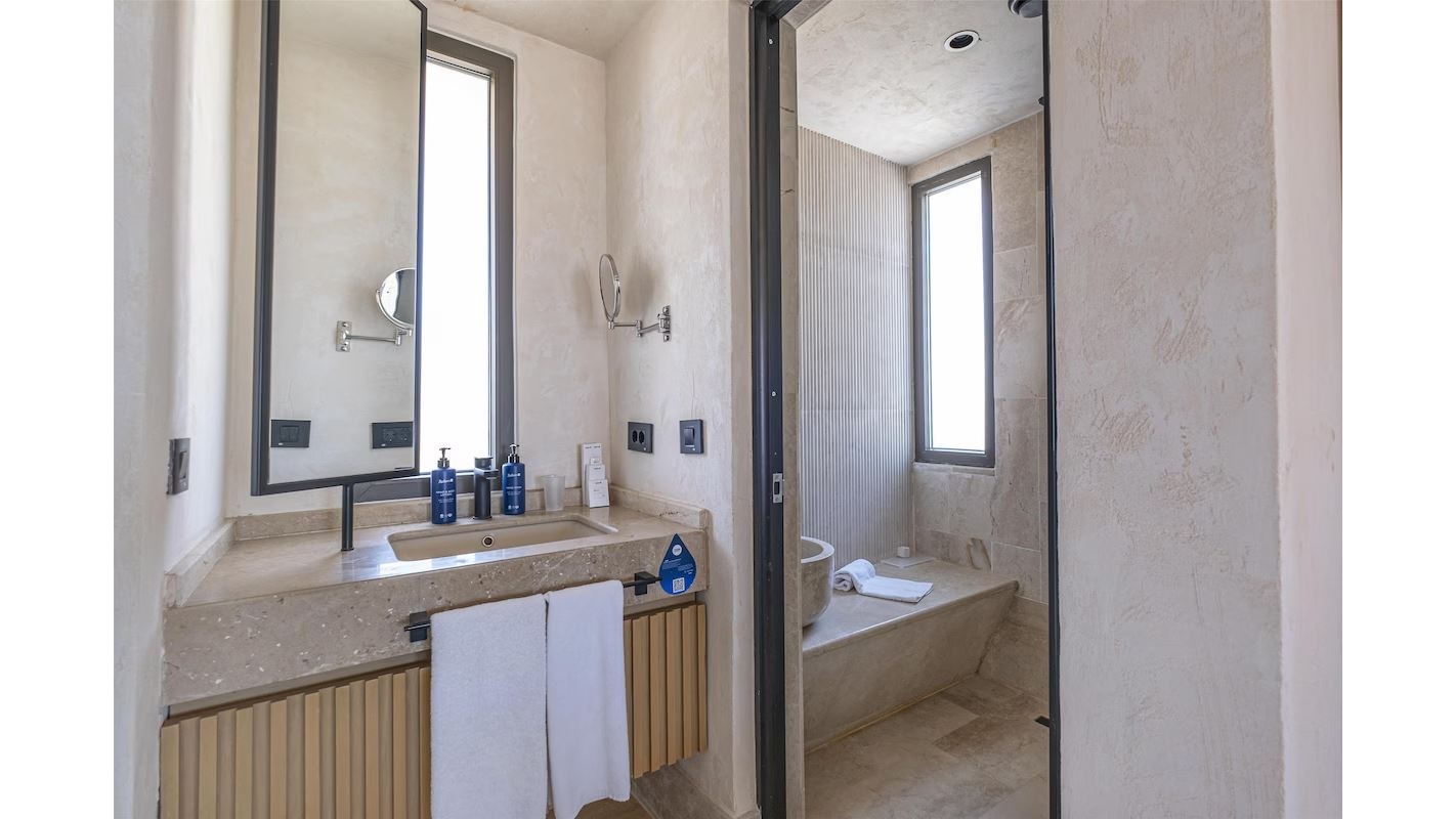 rooms-mezzanine-suite--private-pool