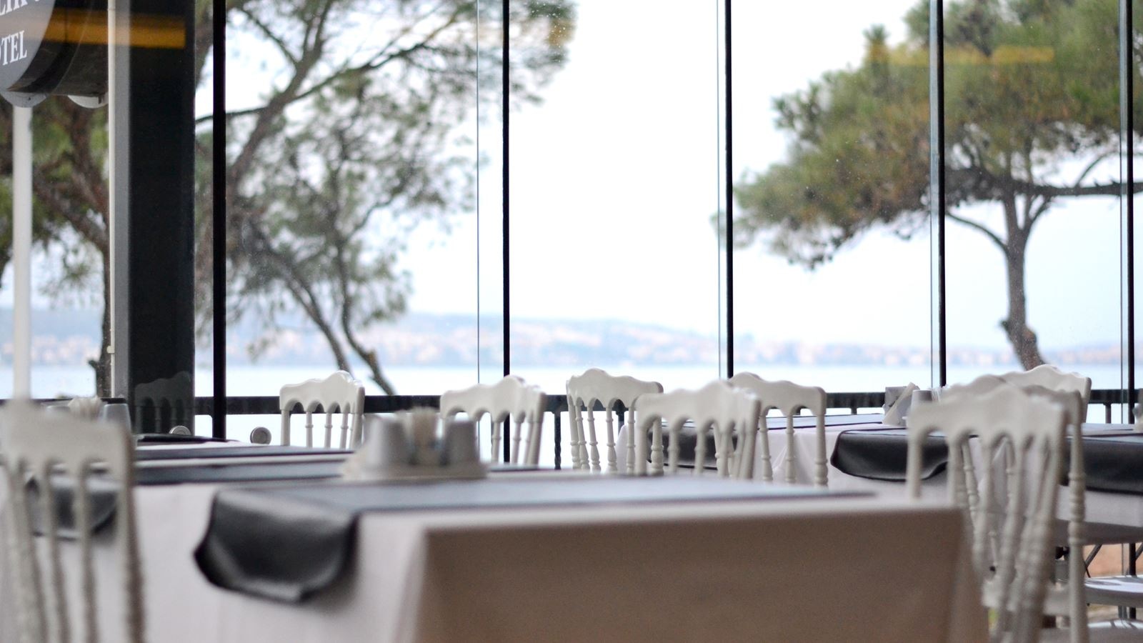 restaurants-main-restourant