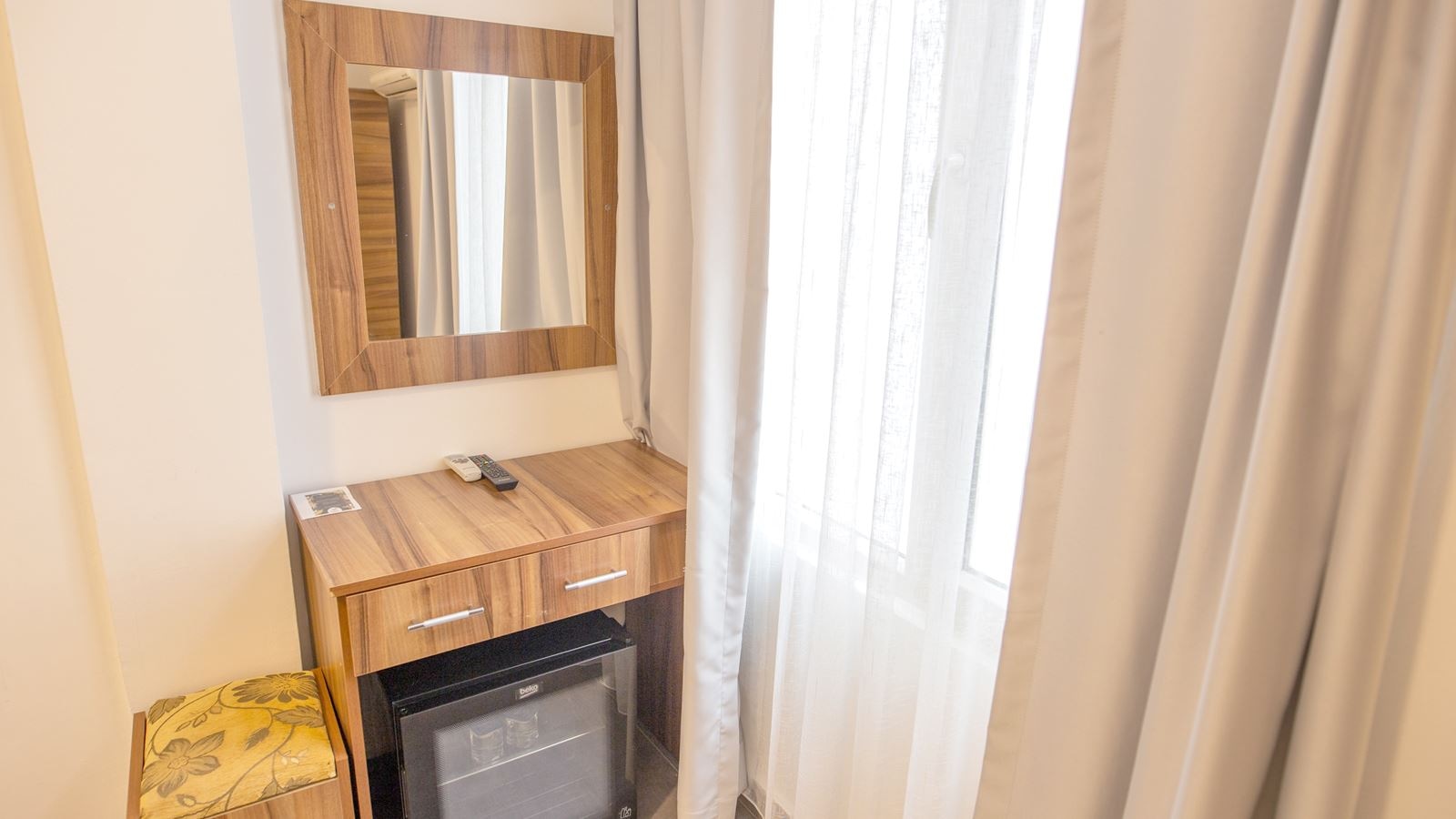 rooms-ekonomik-2-kisilik-oda--kisitli-manzarali