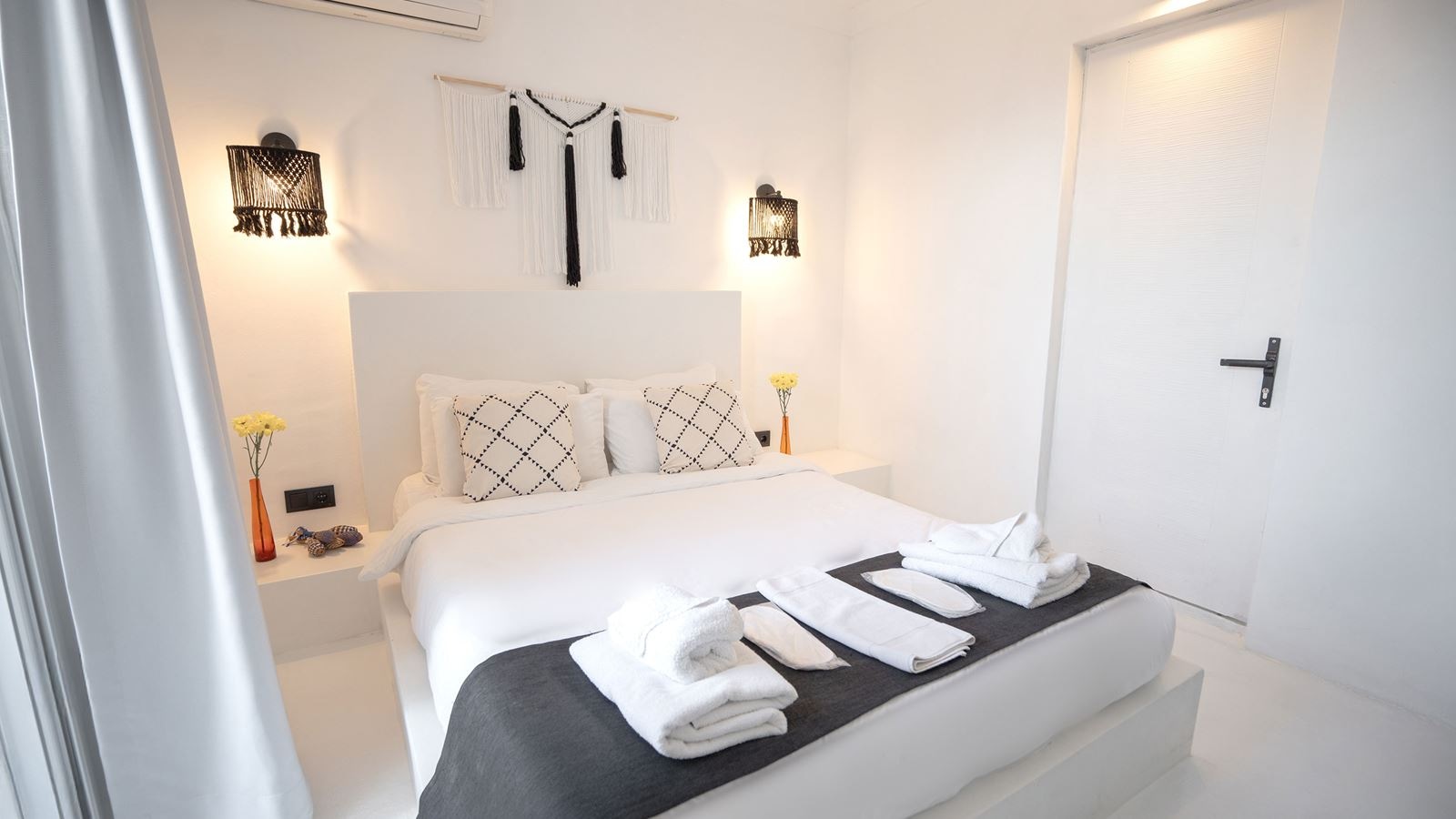 rooms-superior-2-kisilik-oda--kismi-deniz-manzarali