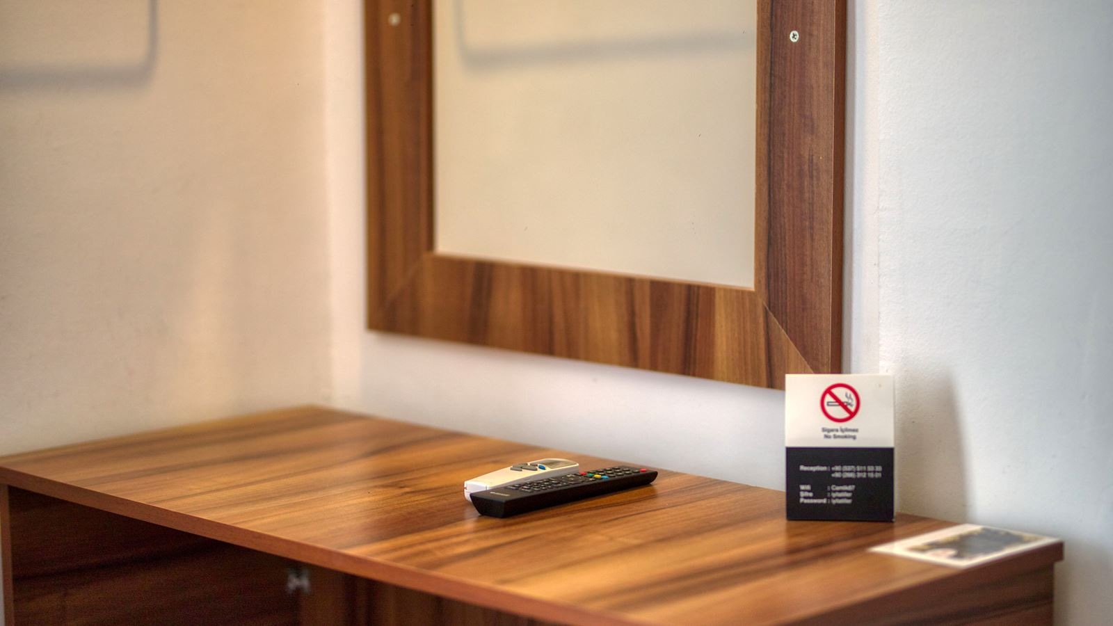 rooms-standart-2-kisilik-oda--kara-manzarali