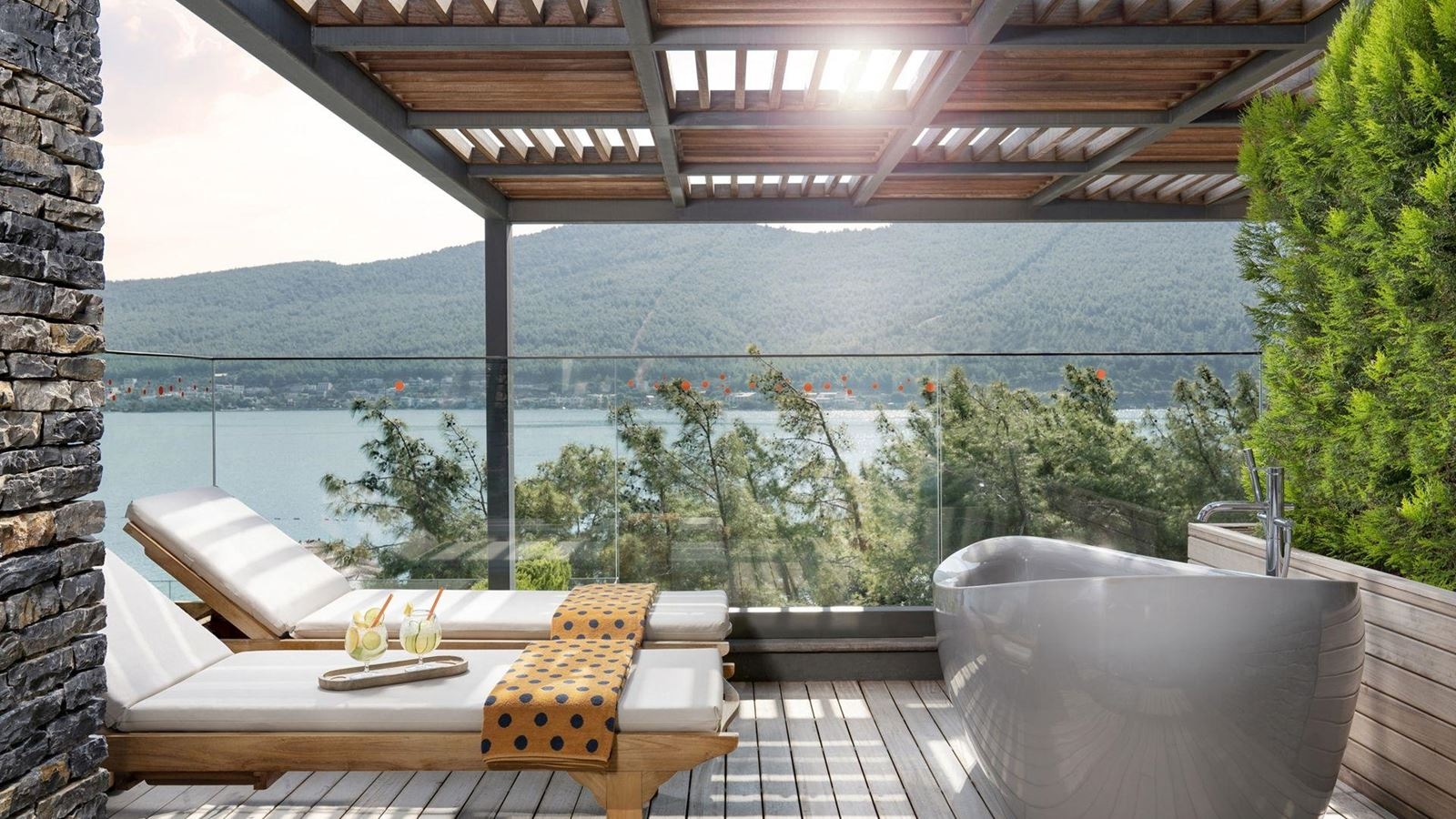 rooms-indigo-clubber-terrace-room