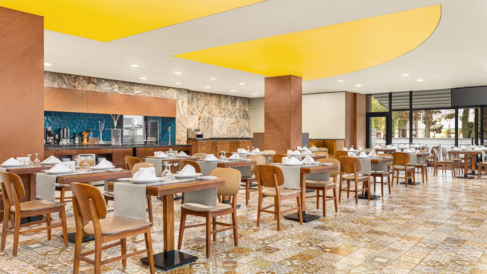 restaurants-main-restourant