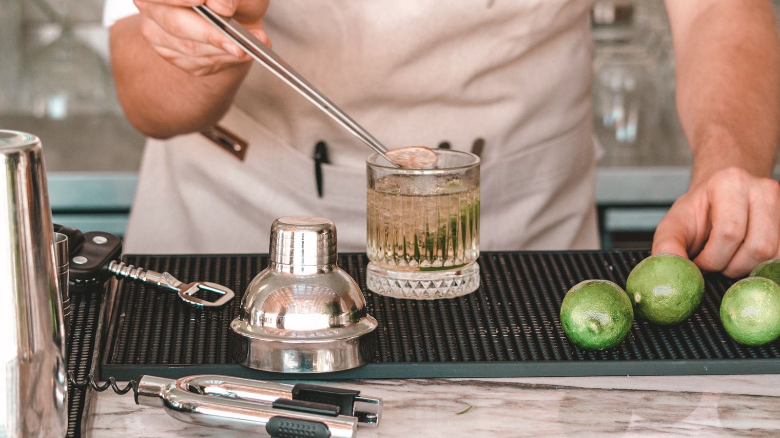 restaurants-main-building