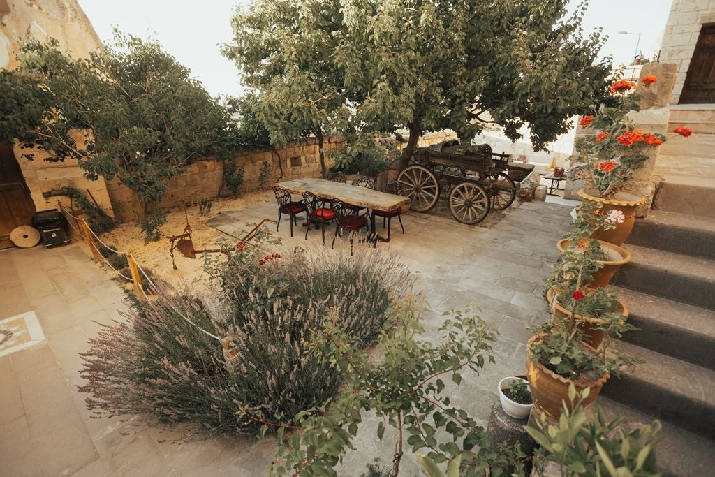 general-main-building