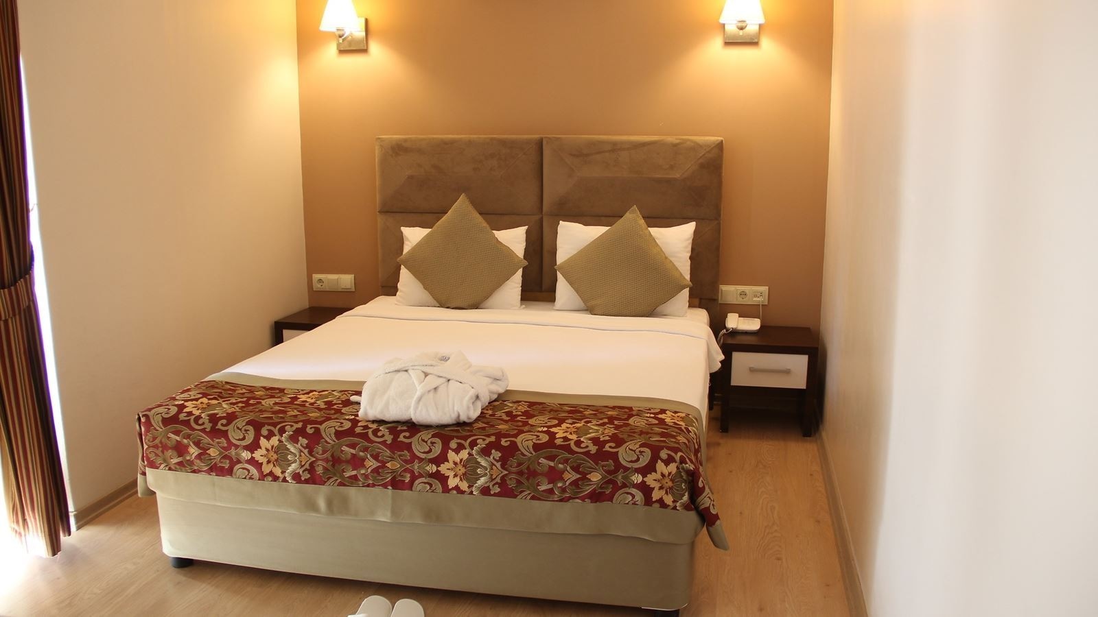 rooms-garden-view-room-anex-building