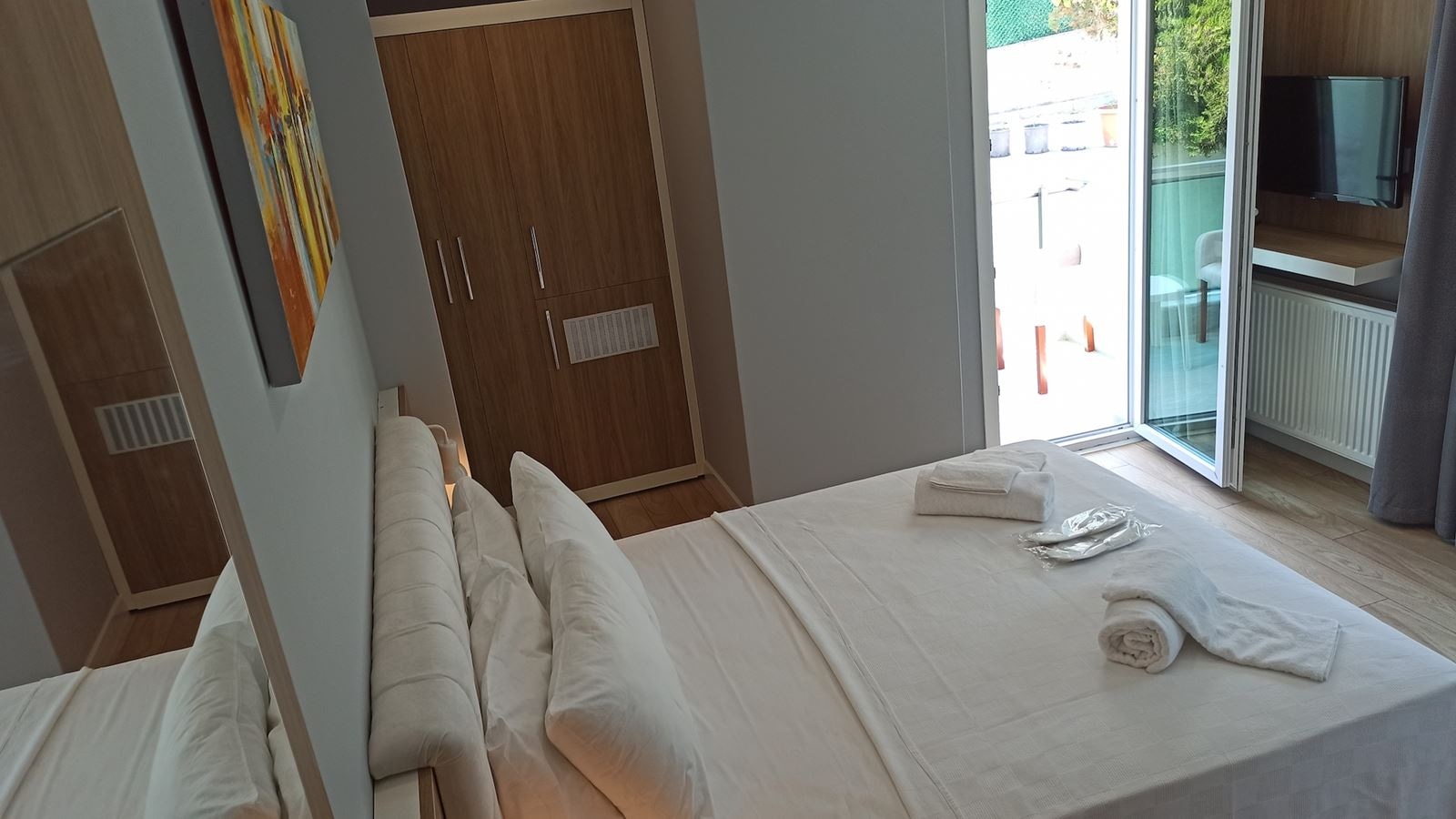 rooms-ekonomik-bahce-manzarali-oda