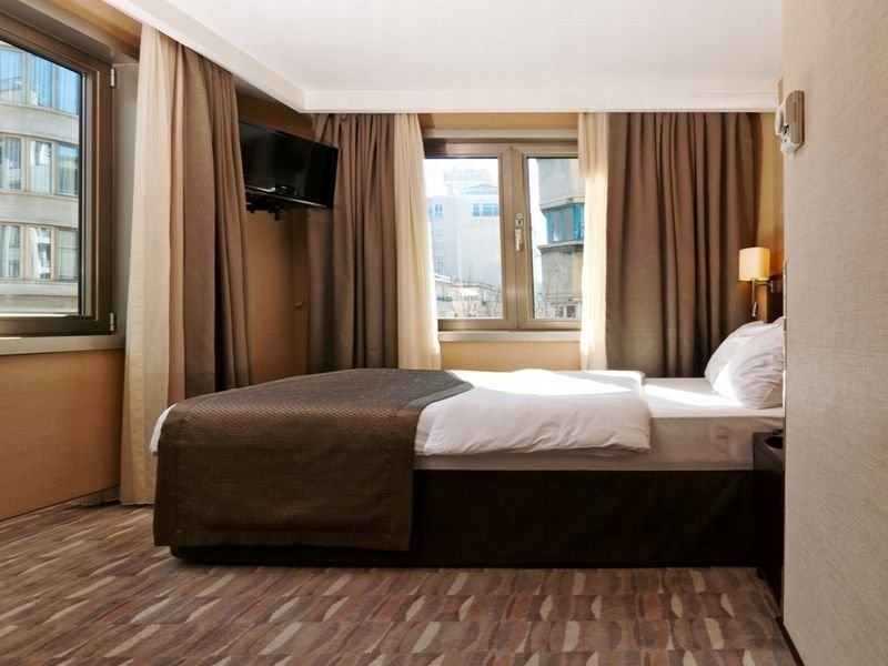 rooms-single-standard