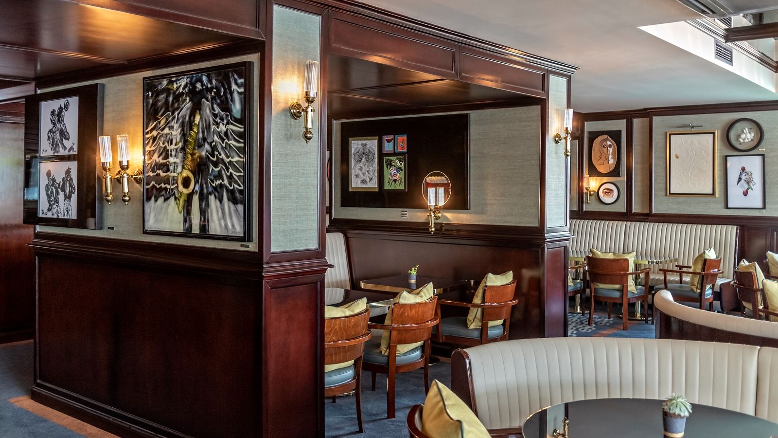 restaurants-restaurants