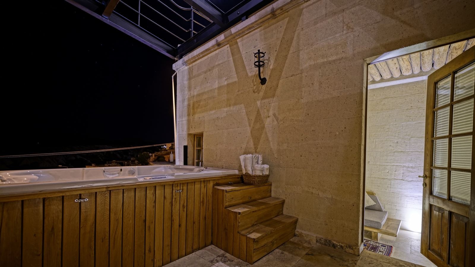 rooms-balkonlu-dublex-suite-1010