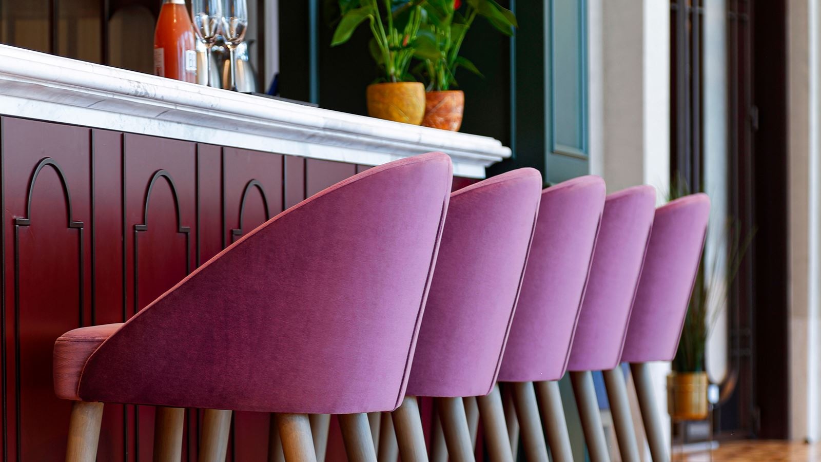 restaurants-restaurants