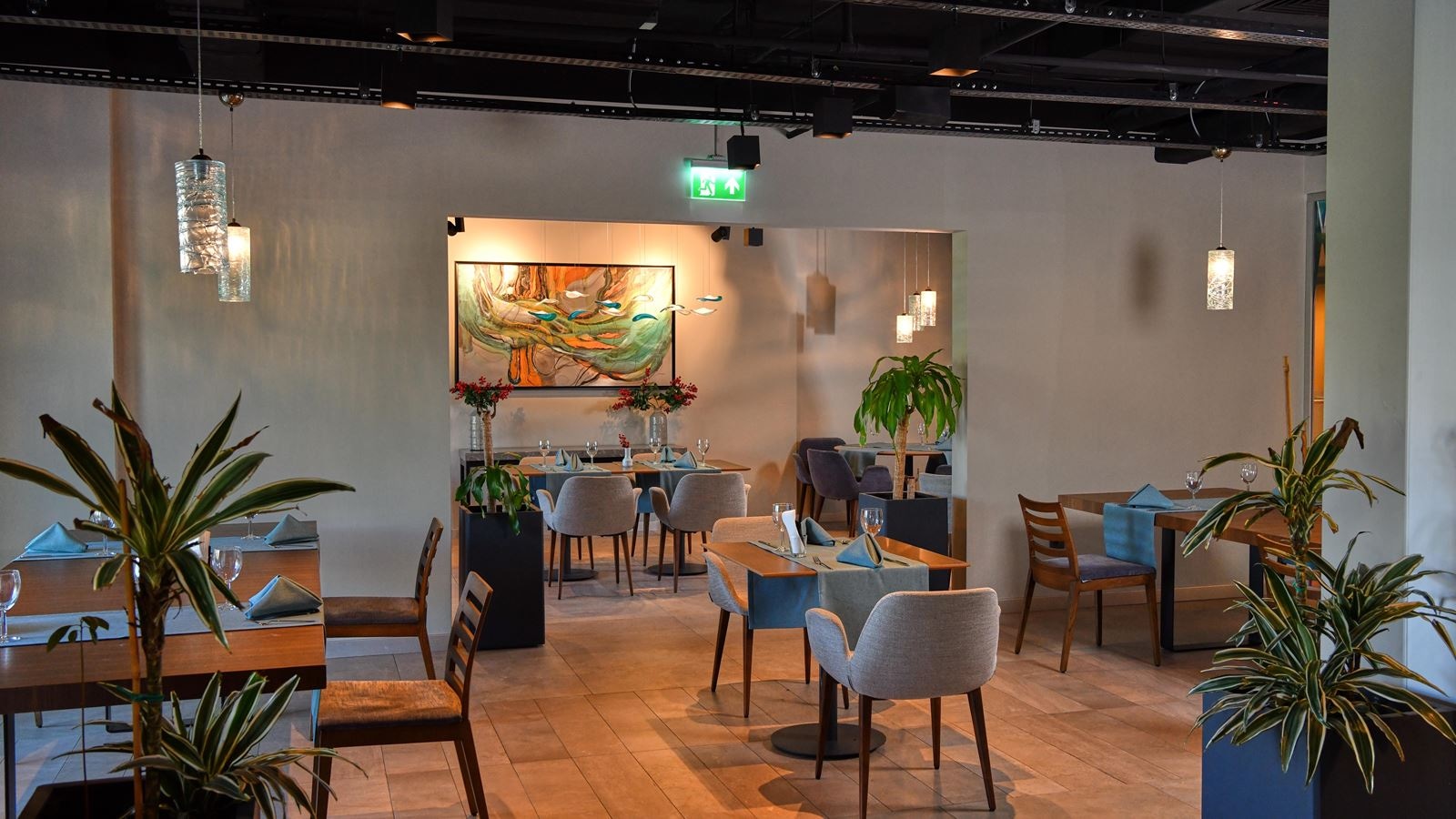 restaurants-restaurants