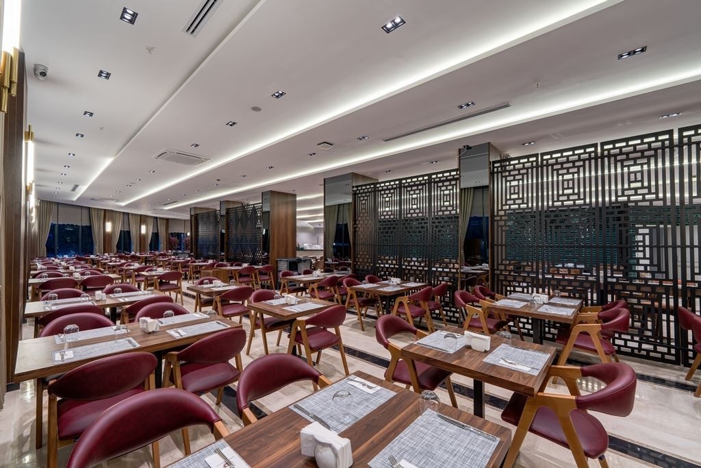 restaurants-main-restaurant