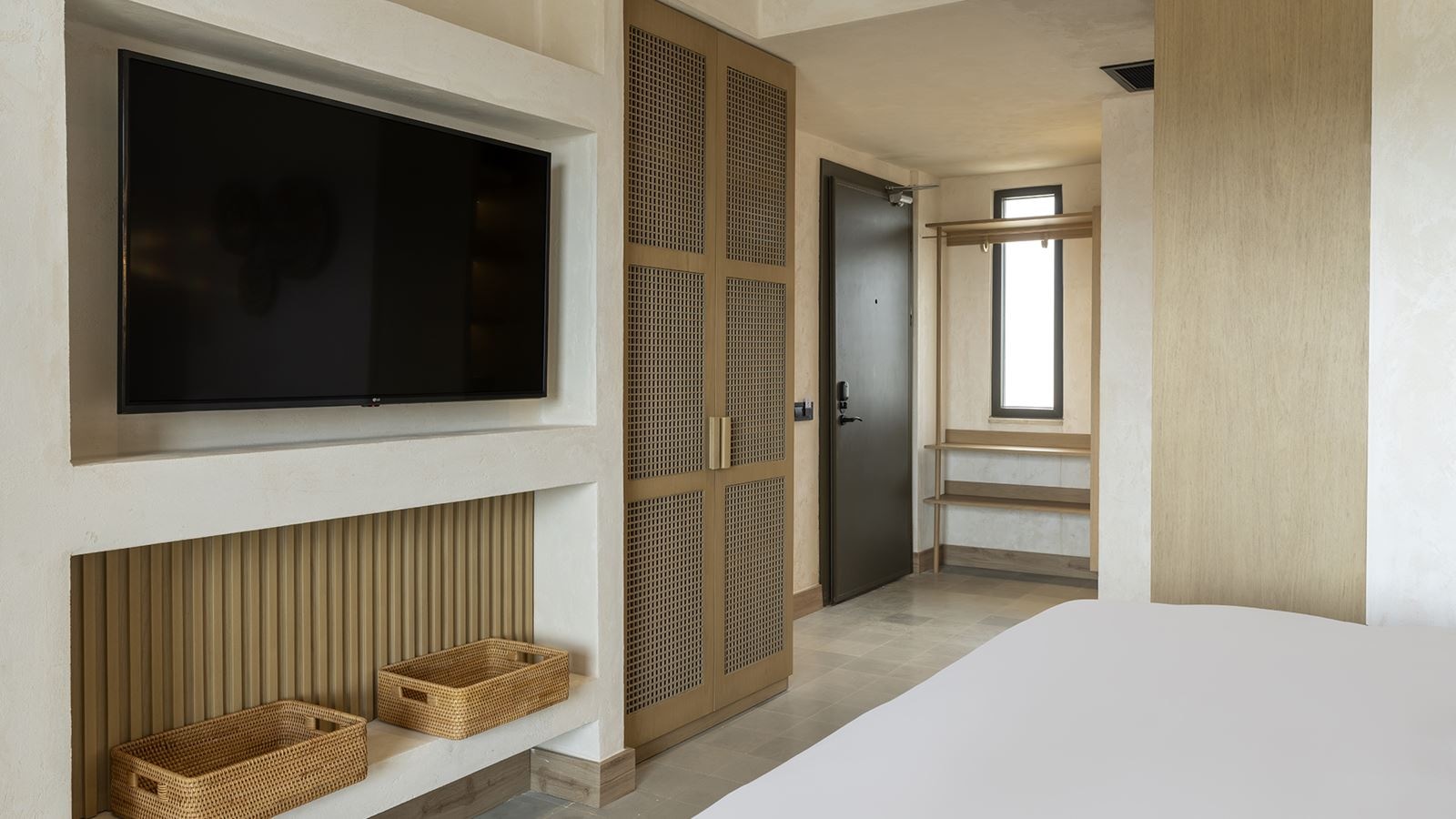 rooms-deluxe-room-with-sea-view