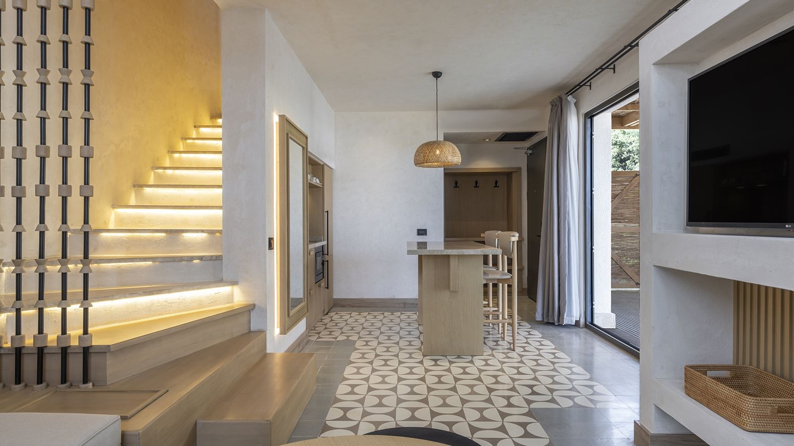 rooms-loft-suite-with-sea-view