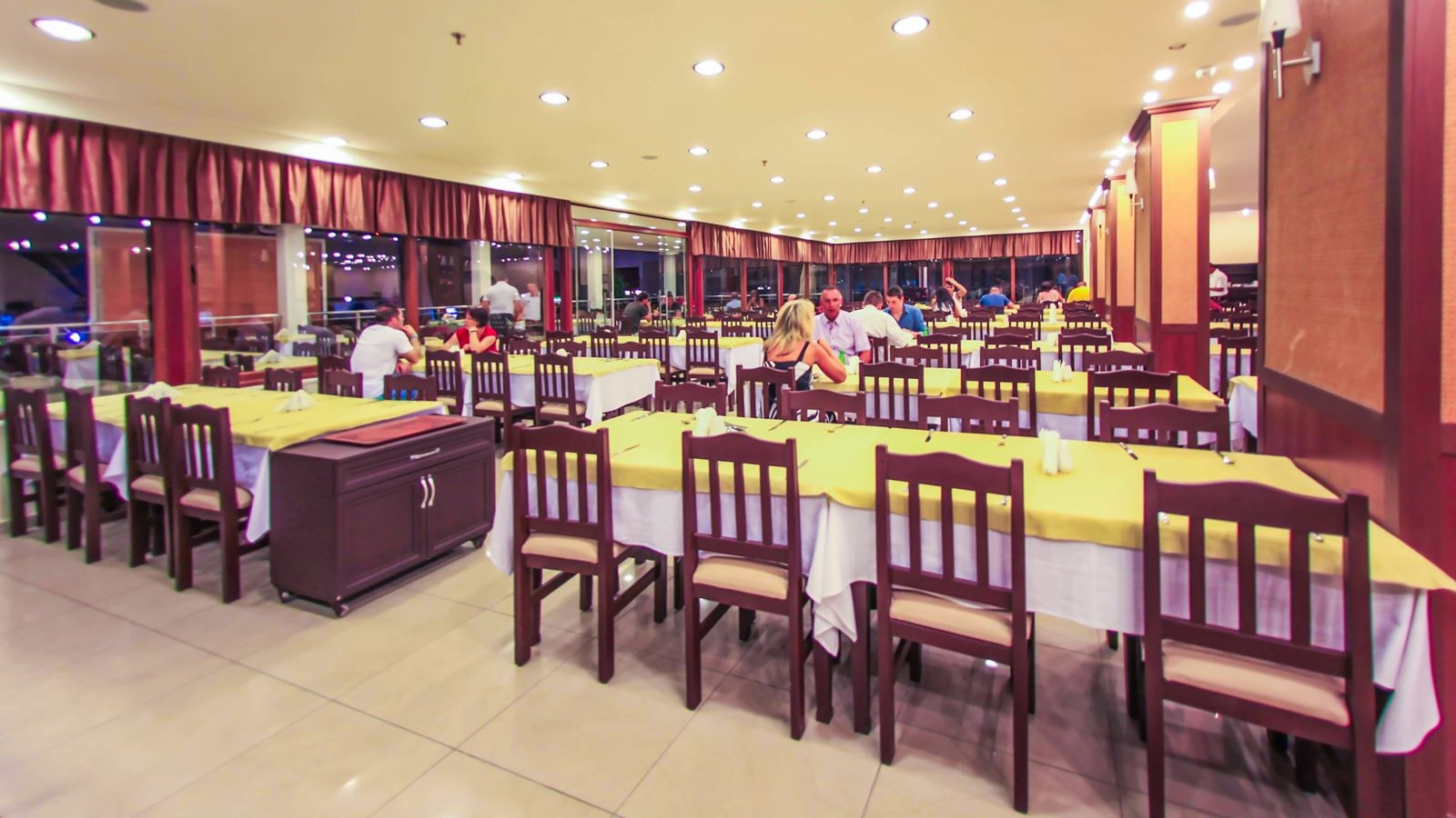 restaurants-main-restaurant
