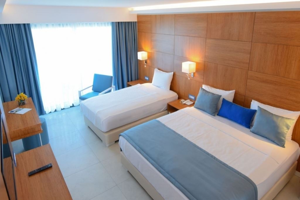 rooms-standart-large-garden-view