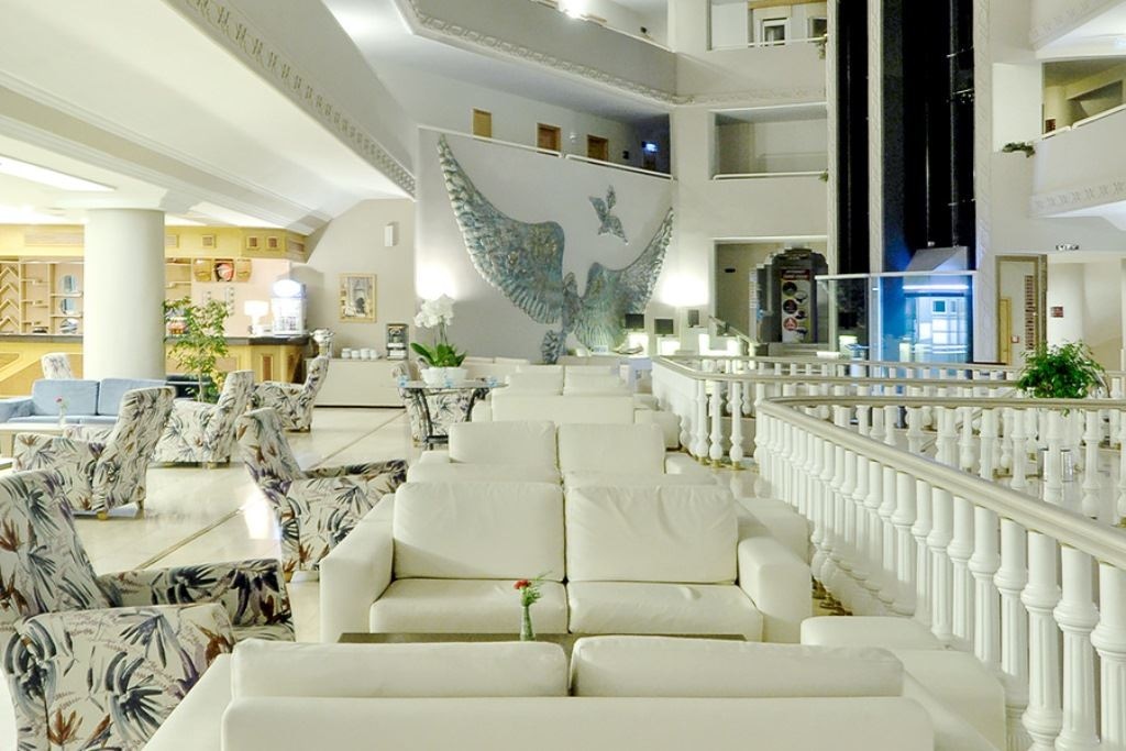 general-main-building