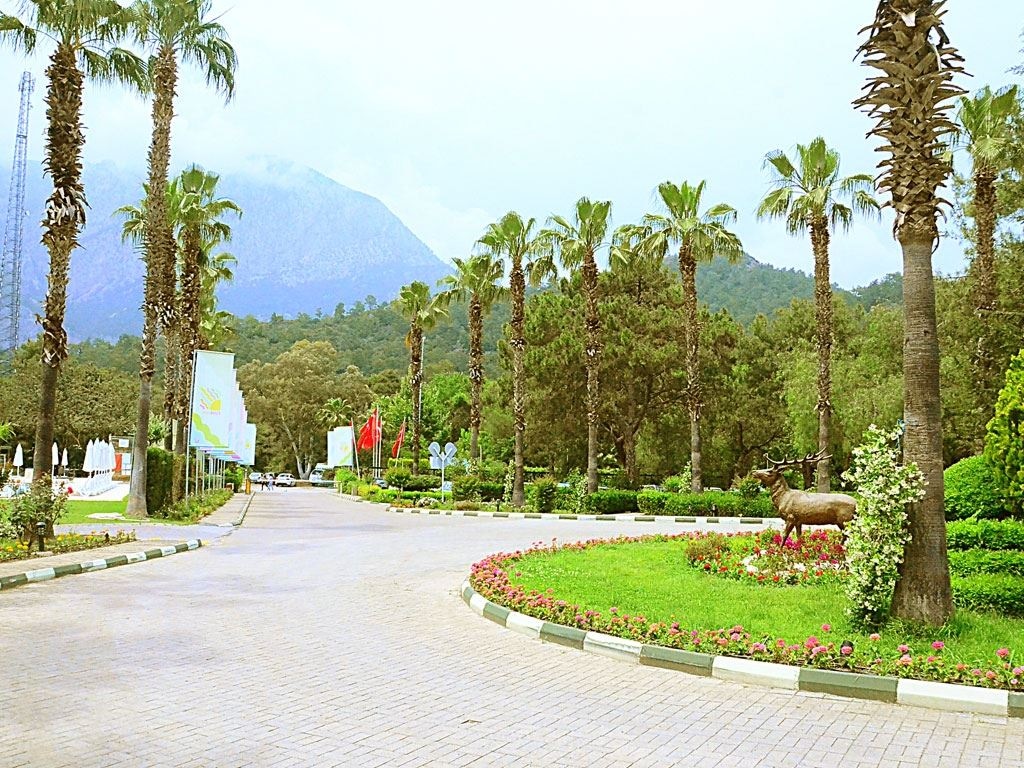 general-main-building