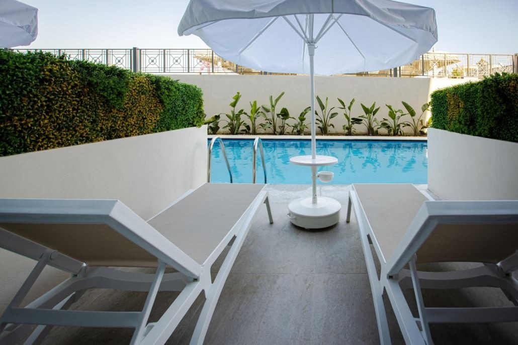 rooms-family-swim-up