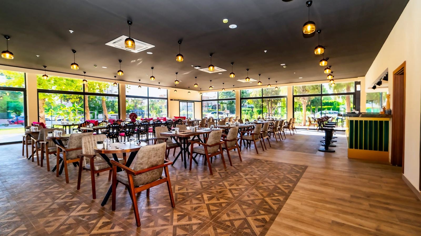 restaurants-main-restourant