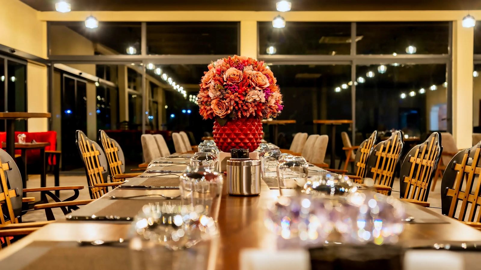 restaurants-main-restourant