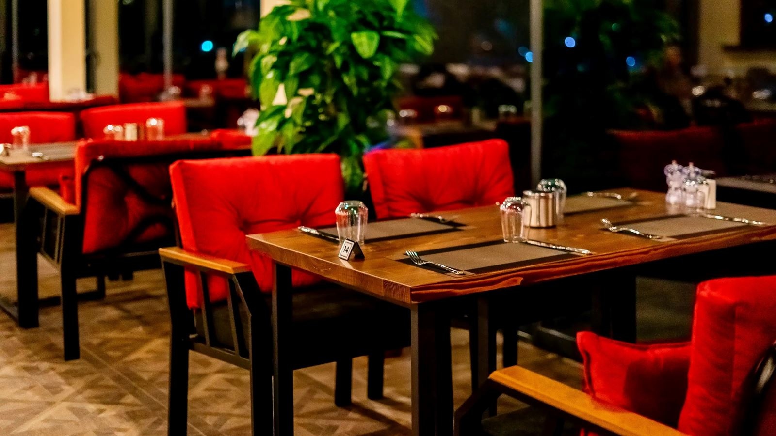 restaurants-main-restourant