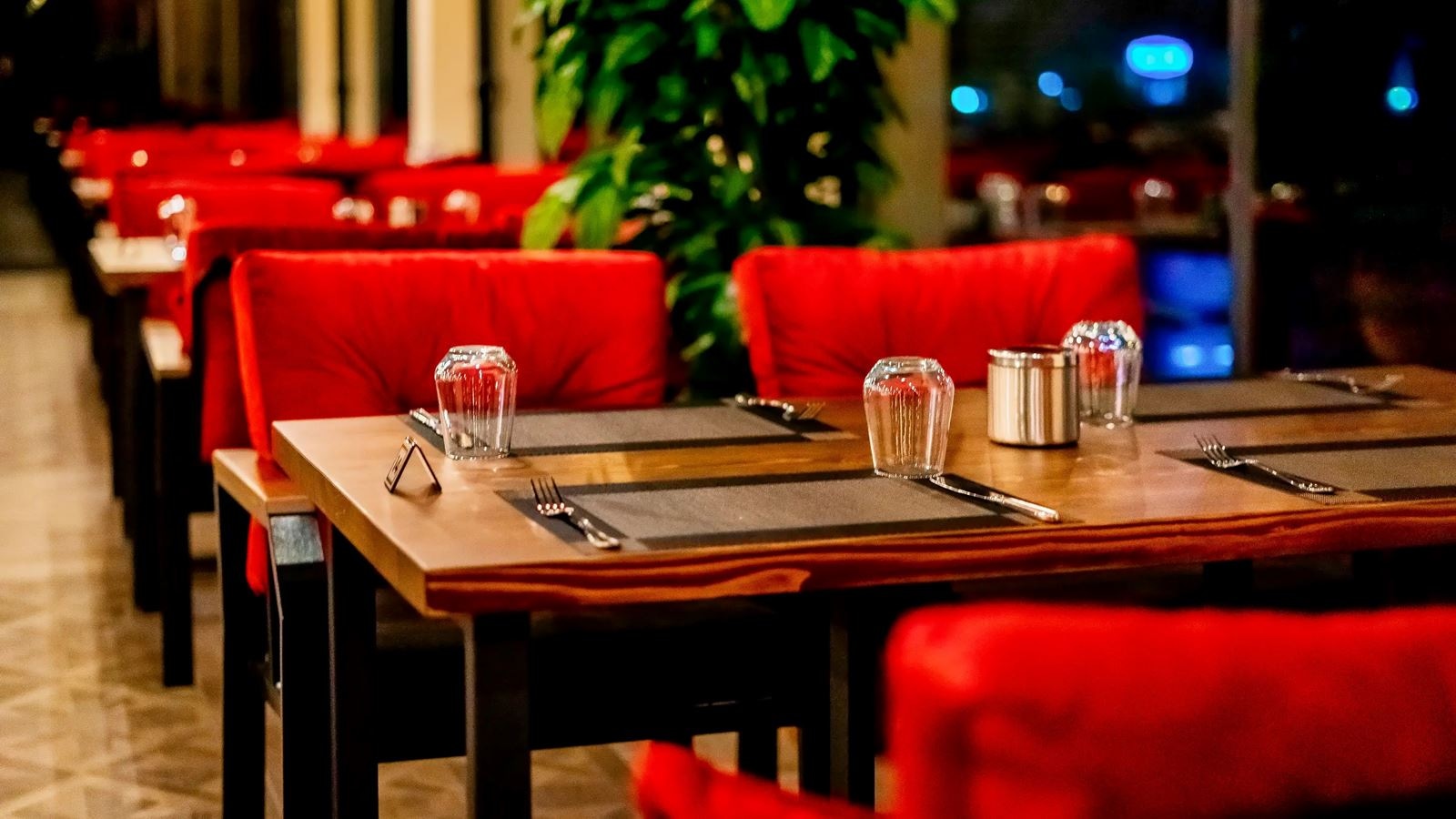 restaurants-main-restourant