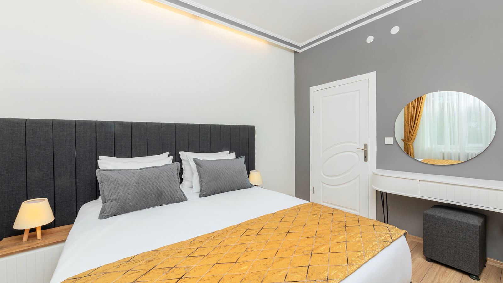 rooms-family-suit-room