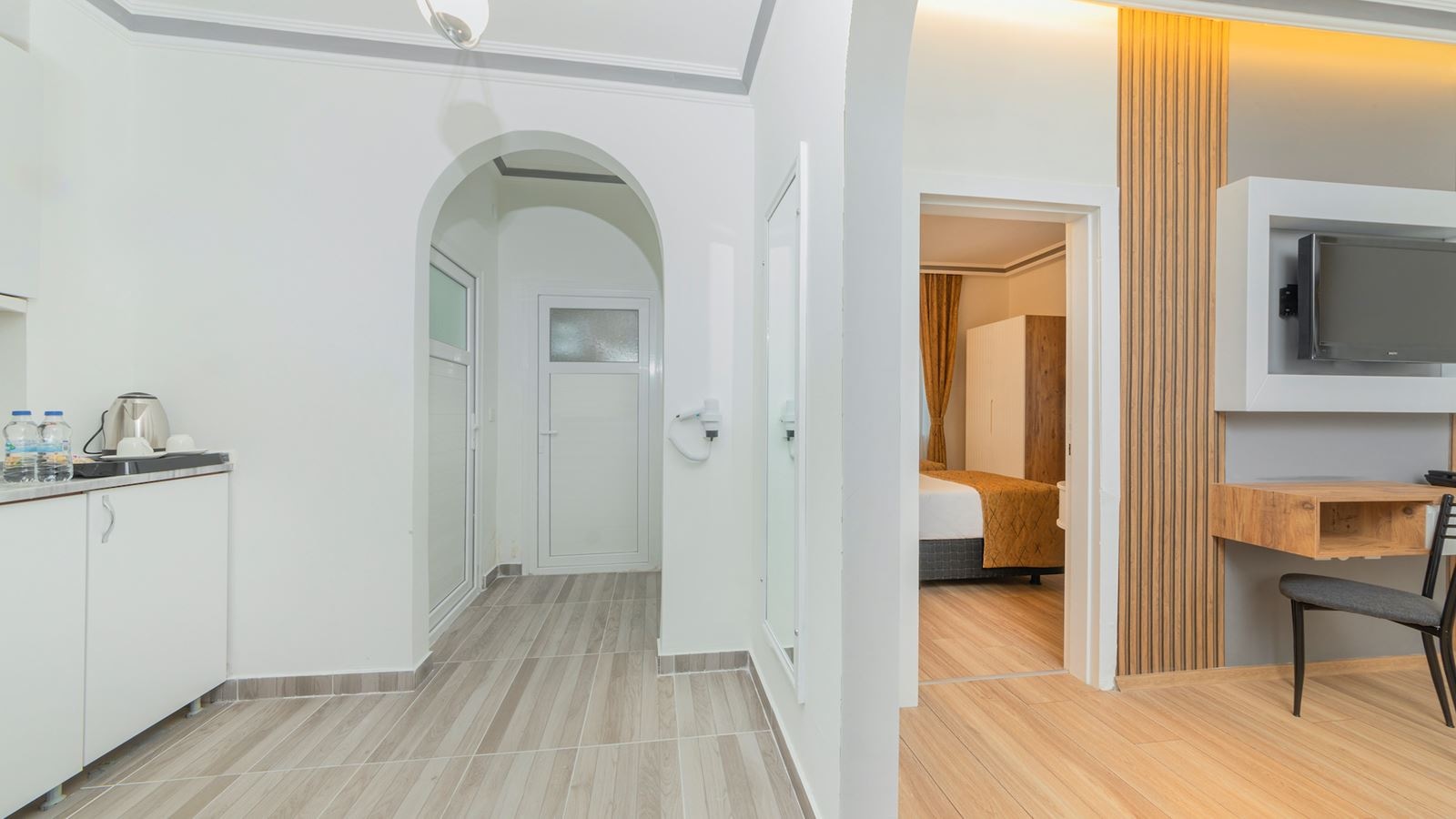 rooms-standart-suit-room