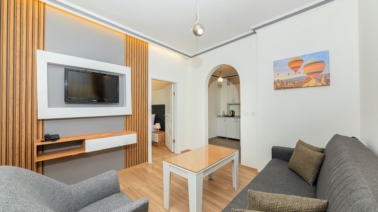 rooms-standart-suit-room