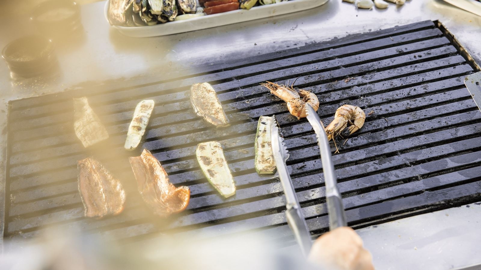 restaurants-purple-turtle-beach-restaurantbar