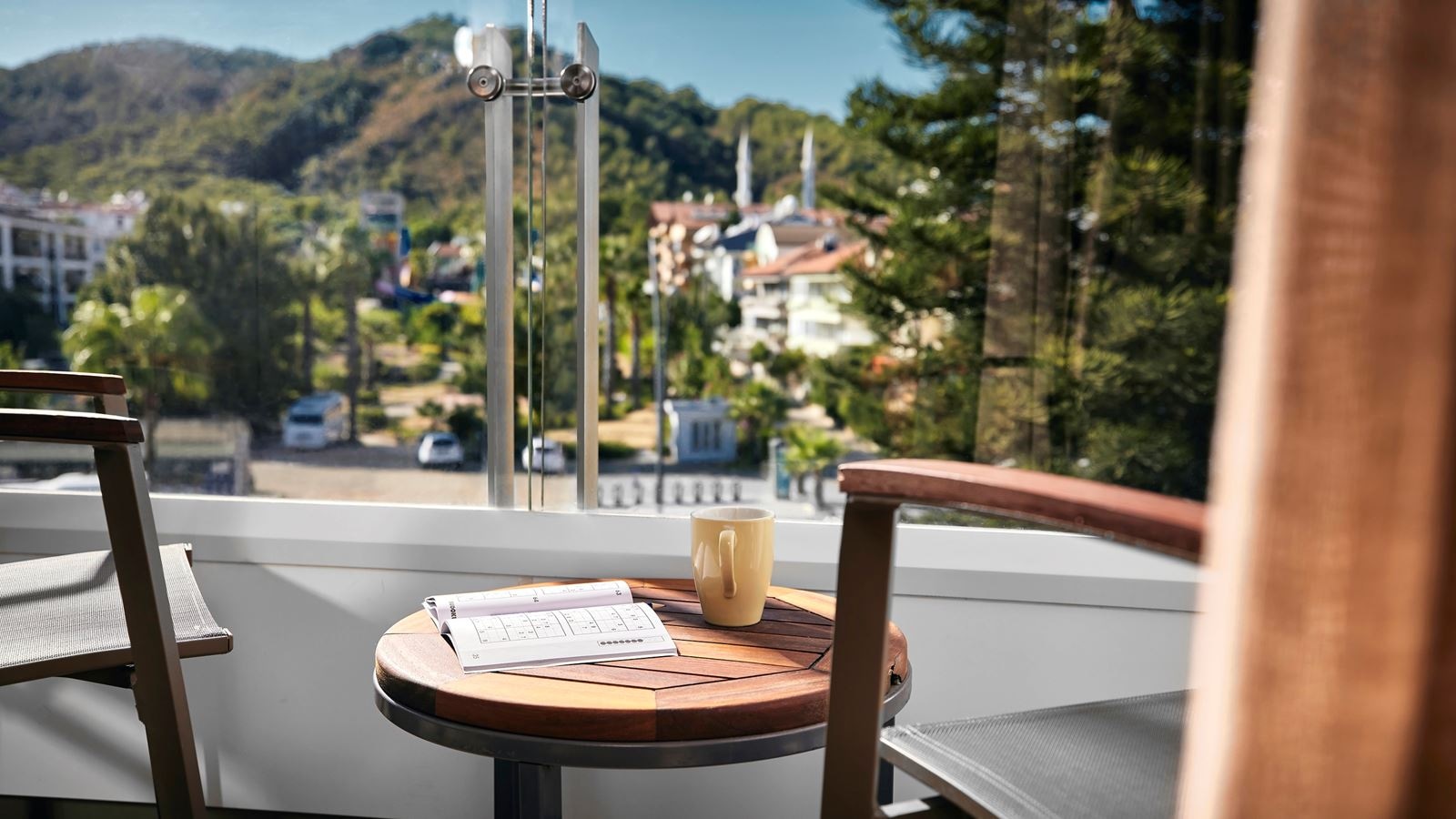 rooms-standart-land-view-room