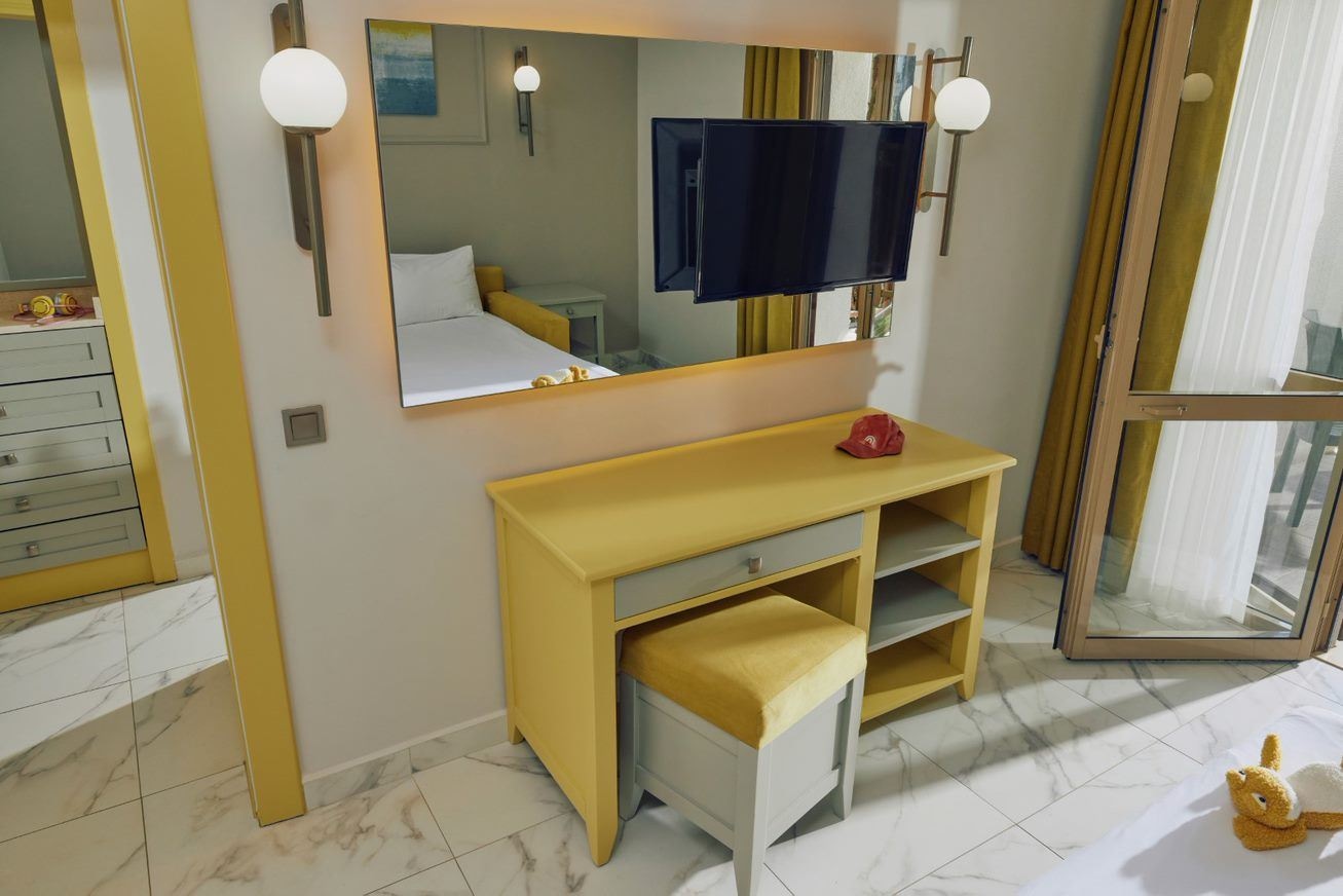 rooms-family-suite-room