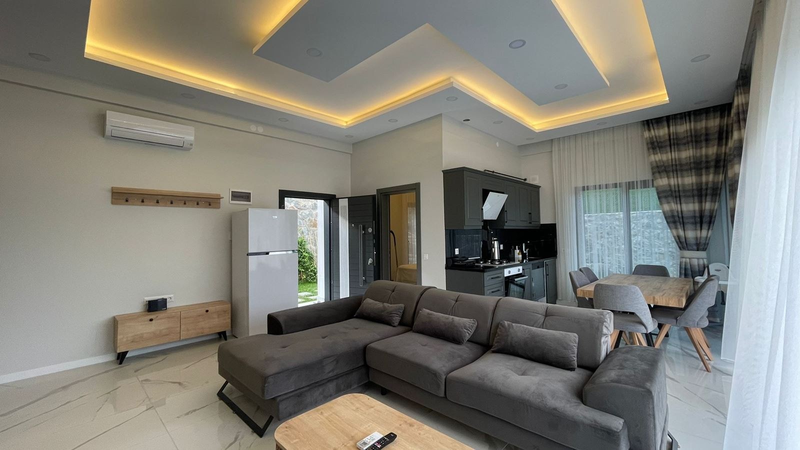 rooms-world-deluxe-2+1-jakuzili-turkuaz