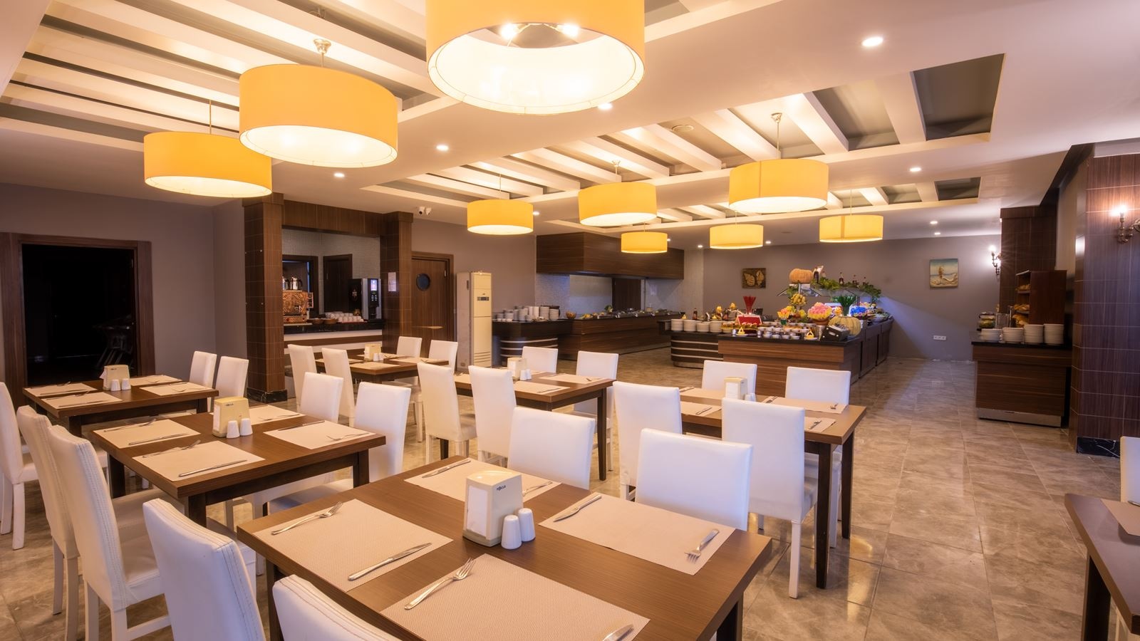 restaurants-main-restaurant