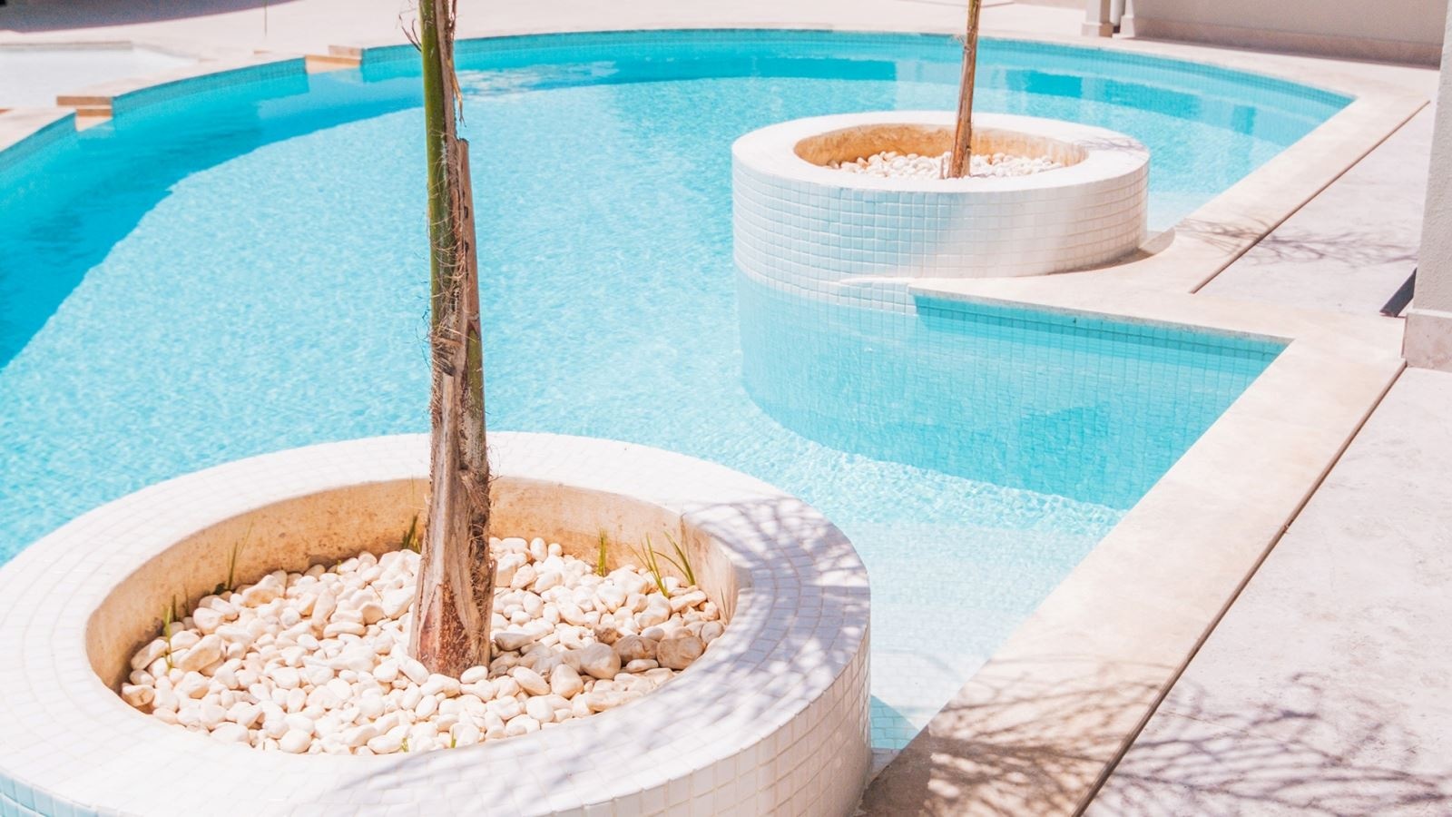 rooms-duplex-swim-up-suite