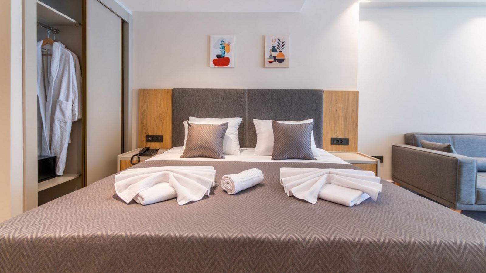 rooms-duplex-swim-up-suite