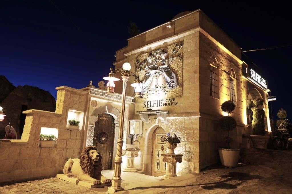 general-main-building