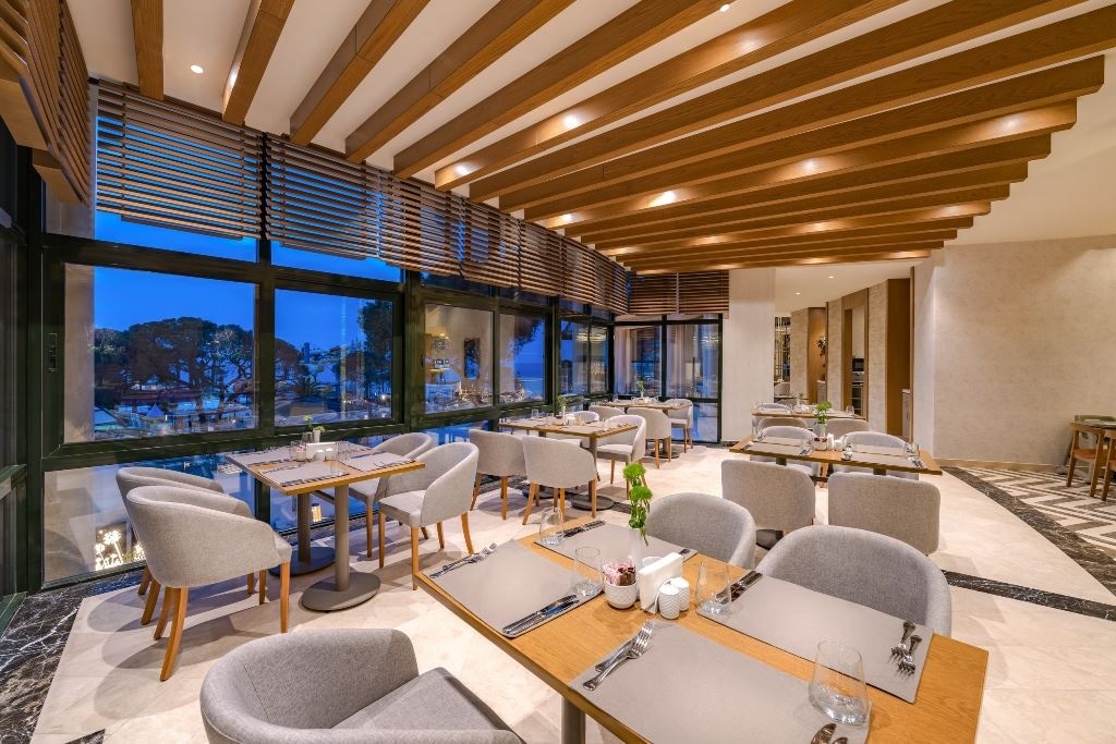 restaurants-turquoise-main-restaurant