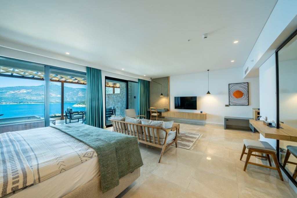 rooms-deluxe-sea-view-room-with-jacuzzi