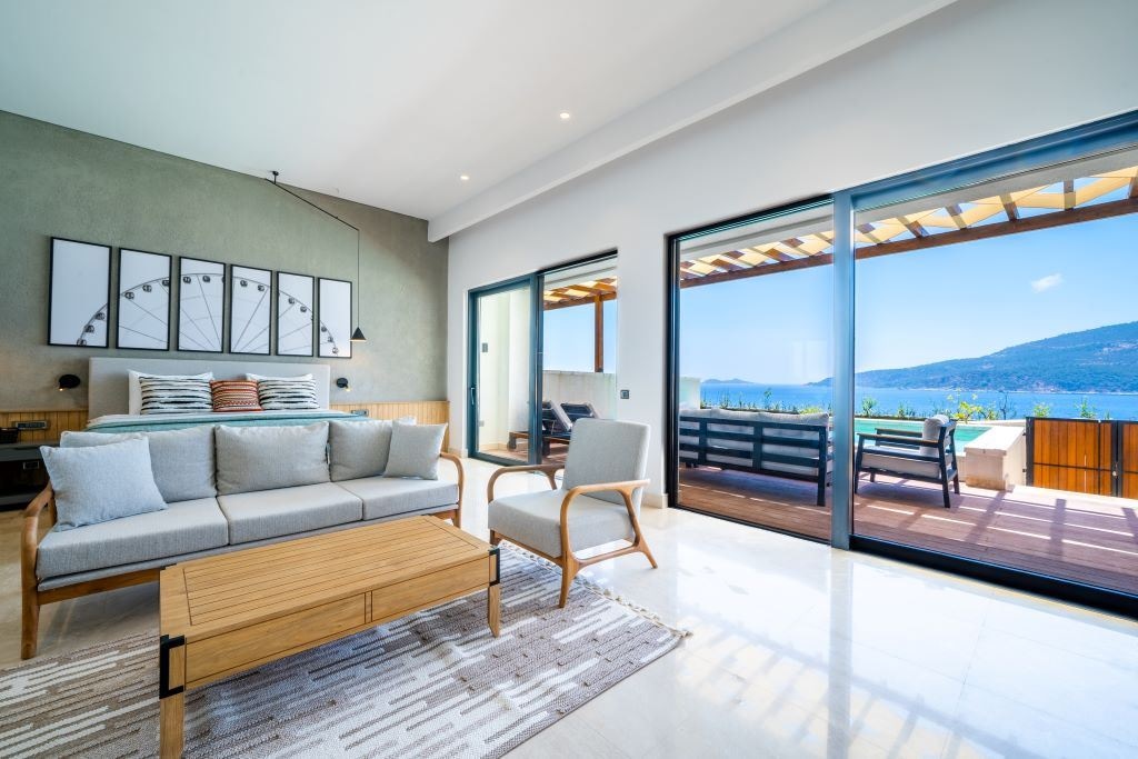 rooms-junior-suite-sea-view-with-private-pool