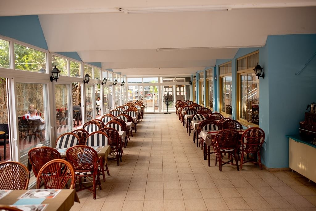 restaurants-main-restaurant