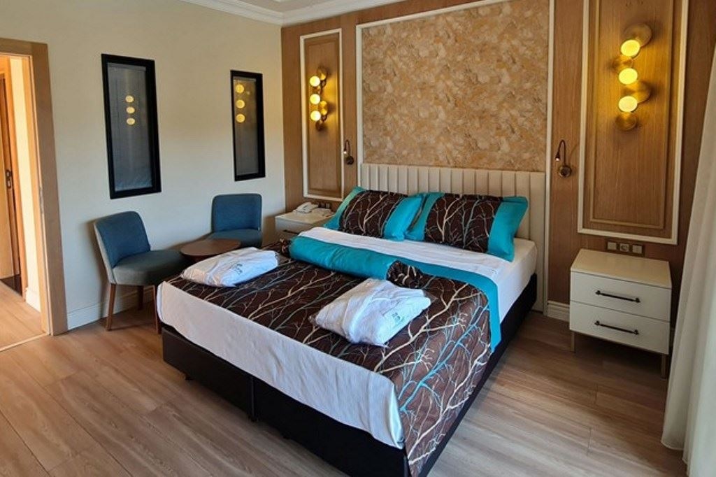 rooms-villa-senior-deluxe-room